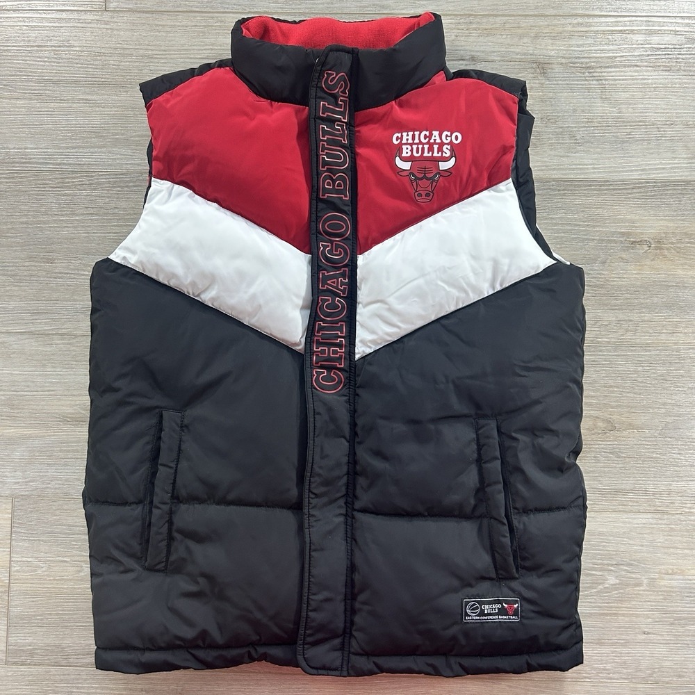 Chicago Bulls Boys 14-15yrs Puffer‎ Vest NBA Red Sleeveless Snap Button Zip Up